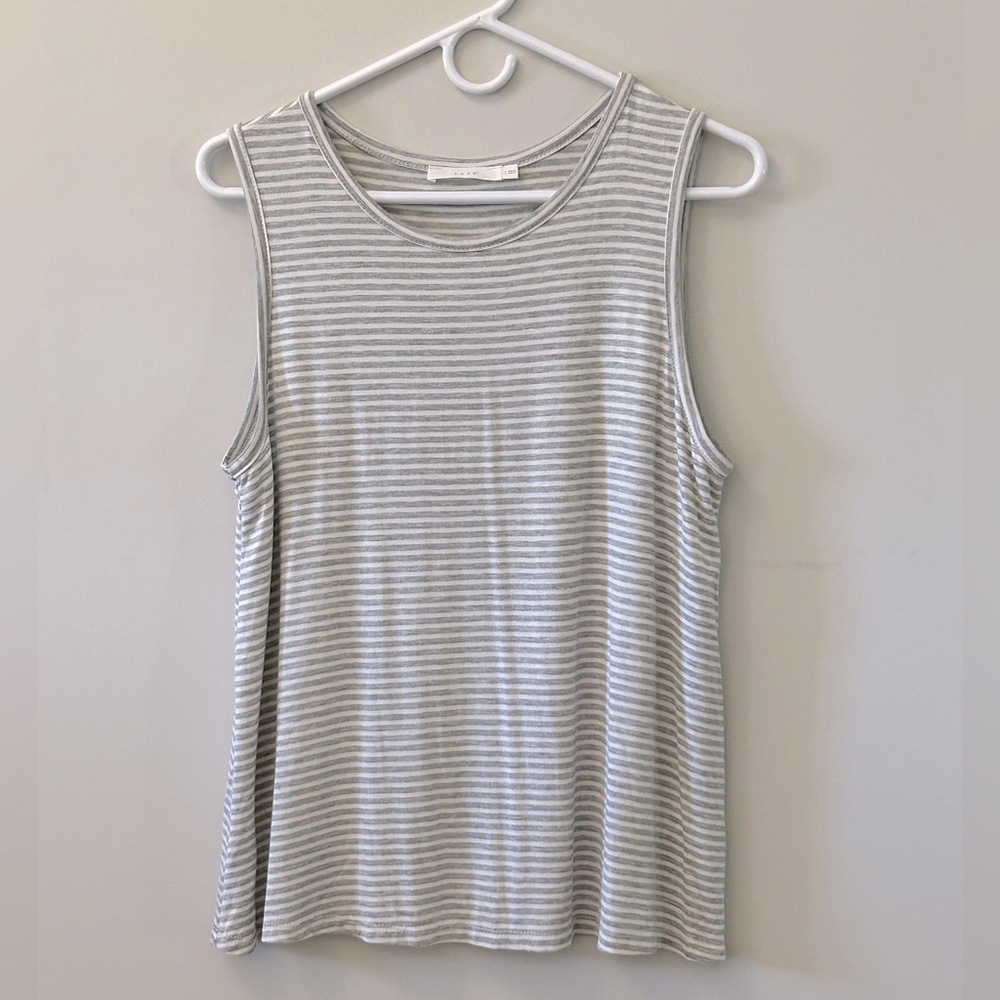 LUSH Sleeveless Striped Tank Top Relaxed Flared Hem Gray & White Women’s L EUC